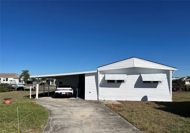 2nd image of 217 Mount Isle Ave Ne #197, St Petersburg, FL 33702 | MLS# TB8466230