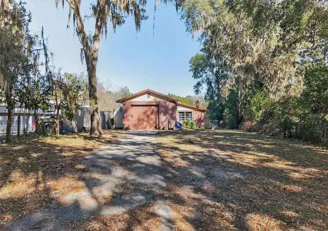 Homes for sale in Floral City, FL | 5675 S Sandalwood Wy, Floral City, FL 34436 | MLS# OM716973