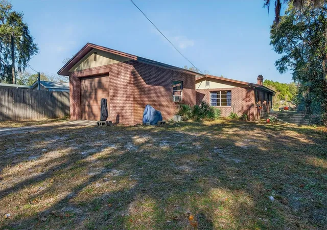 Homes for sale in Floral City, FL | 5675 S Sandalwood Wy, Floral City, FL 34436 | MLS# OM716973