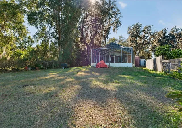 Homes for sale in Floral City, FL | 5675 S Sandalwood Wy, Floral City, FL 34436 | MLS# OM716973
