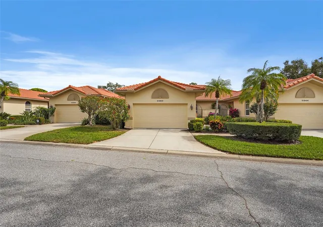 Photo 3 of House for sale at 3350 W Chelmsford Ct #13, Sarasota, FL 34235 | MLS# TB8466391 | Listing updated on 2026-07-20