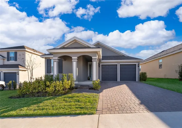 Photo 1 of Single family home for sale at 2060 Keystone Pass Blvd, Minneola, FL 34715 | MLS# O6375184 | Listing updated on 2026-09-16