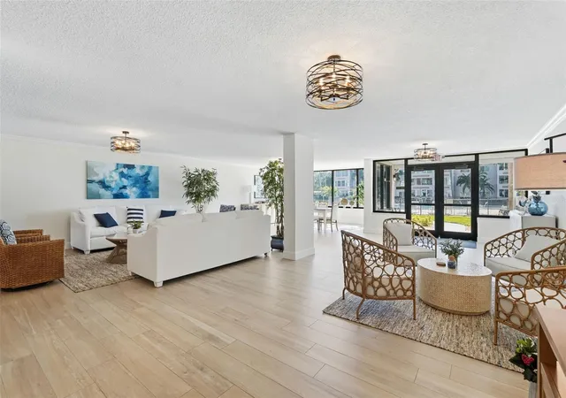 2nd image of 632 Edgewater Dr, DUNEDIN, FL 34698