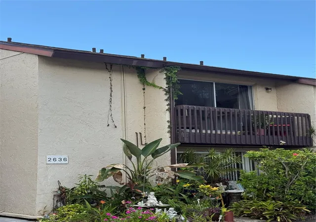 Photo 2 of Condo for sale at 2636 Hidden Lake Dr N #H, Sarasota, FL 34237 | MLS# A4679045 | Listing updated on 2026-09-03
