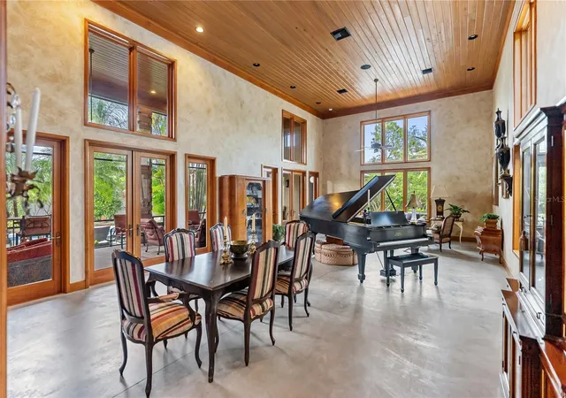5th image of 1804 N Lake Shore Dr, Sarasota, FL 34231 | MLS# A4679067