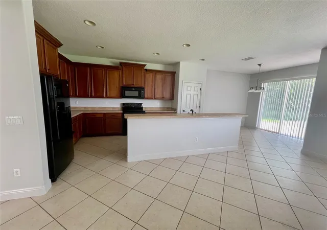 Photo 2 of Sale Pending at 14257 Lagoon Cvs Ln, Winter Garden, FL 34787 | MLS# O6375296 | Listing updated on 2026-08-26