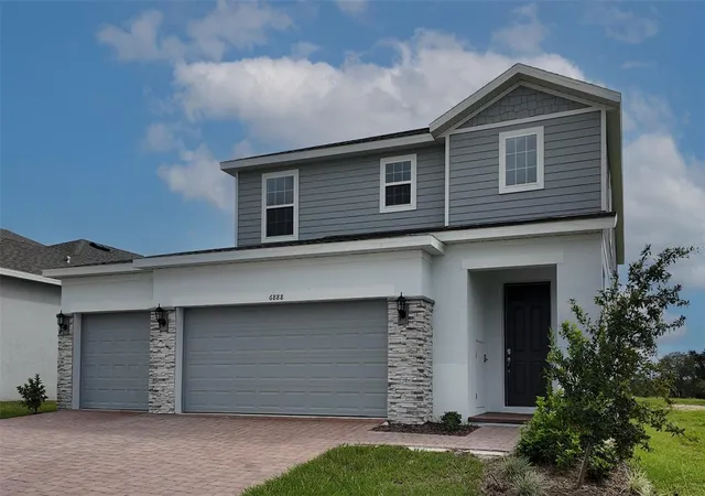 Photo 2 of Single family home for sale at 6888 Spanish Imperial St, Howey In The Hills, FL 34737 | MLS# O6375311 | Listing updated on 2026-10-04