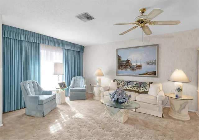 5th image of 10721 Footprint Ln, Port Richey, FL 34668 | MLS# W7882230