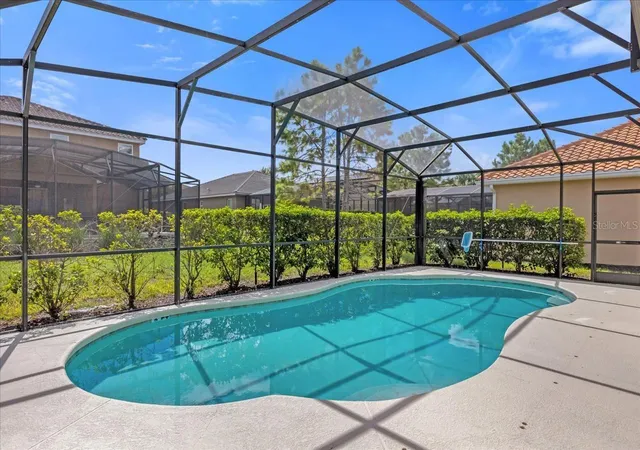 3rd image of 4072 Oaktree Dr, Davenport, FL 33837 | MLS# O6375342