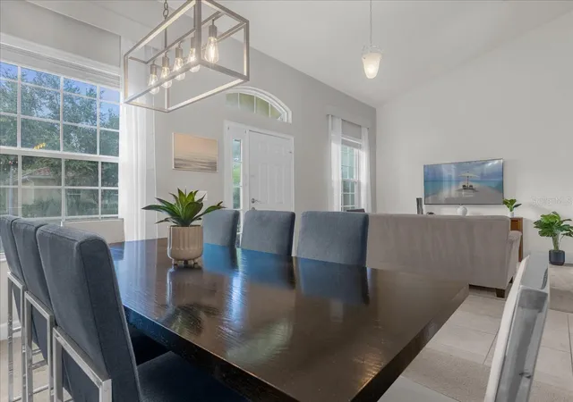 5th image of 4072 Oaktree Dr, Davenport, FL 33837 | MLS# O6375342