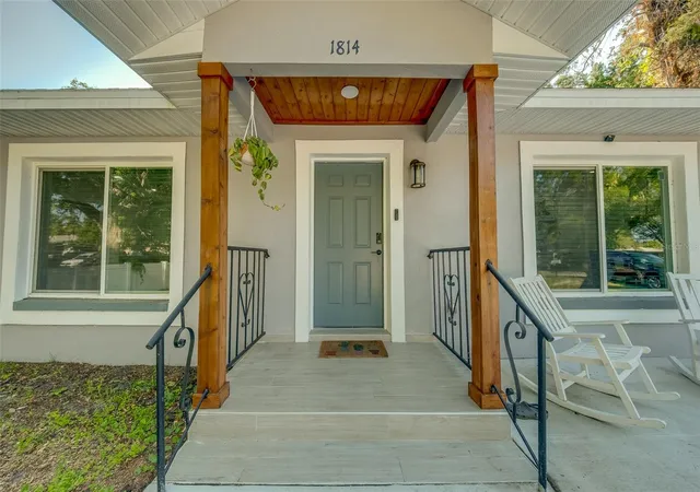 3rd image of 1814 Sylvan Dr, Clearwater, FL 33755 | MLS# TB8466672