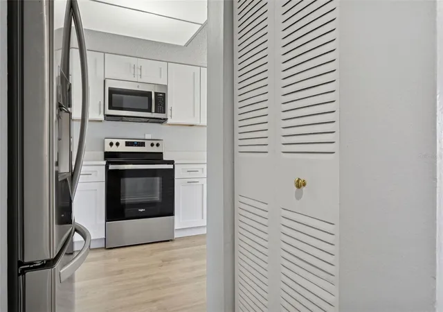 Photo 2 of Condo for sale at 5110 Tennis Ct Cir #86, Tampa, FL 33617 | MLS# TB8466695 | Listing updated on 2026-09-15