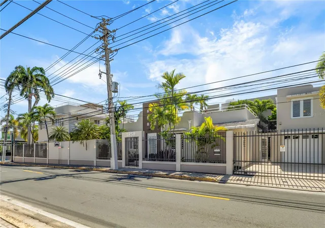 Photo 2 of Single family home for sale at 1858 Mcleary, San Juan, PR 00911 | MLS# PR9118671 | Listing updated on 2026-08-26