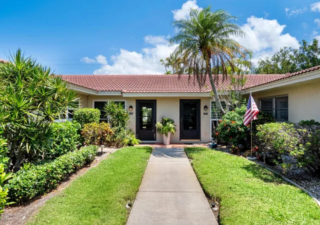 3rd image of 2153 Pueblo Cir, SARASOTA, FL 34231