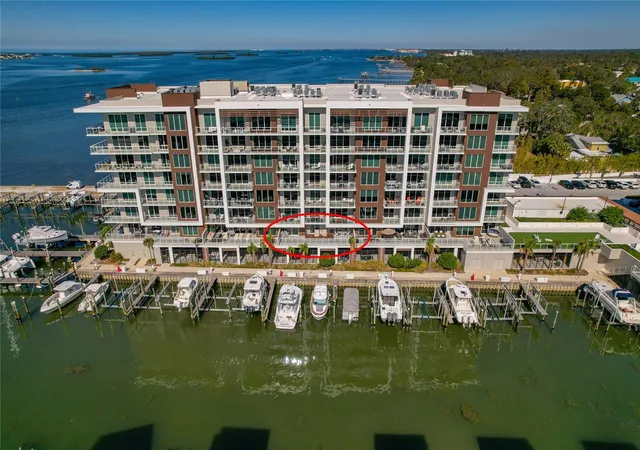 Condo for sale at 920 N Osceola Ave #307, CLEARWATER, FL 33755 | MLS# TB8466763