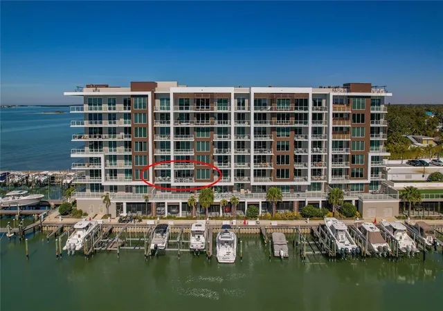 Condo for sale at 920 N Osceola Ave #307, CLEARWATER, FL 33755 | MLS# TB8466763