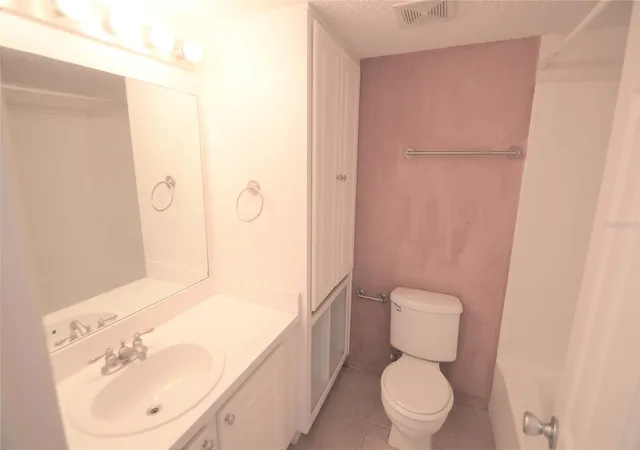 Photo 4 of Condominium at 122 Water Front Way #370, Altamonte Springs, FL 32701 | MLS# O6375438 |  | Sold on 2026-03-12