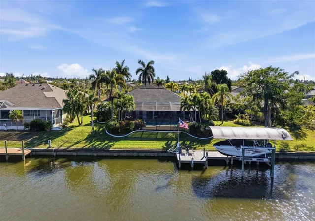 5th image of 15508 Ruston Cir, Port Charlotte, FL 33981 | MLS# D6145733