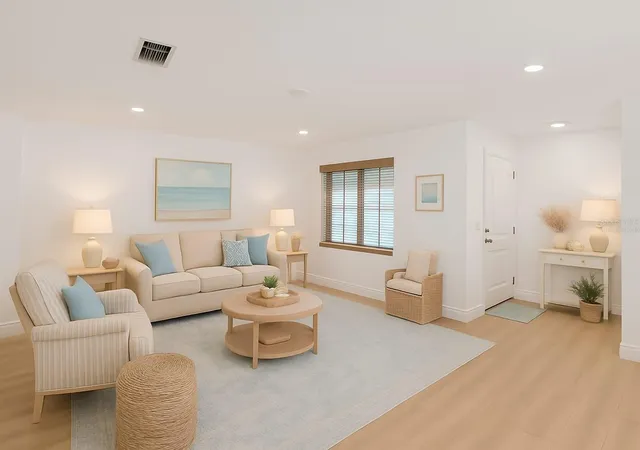 5th image of 325 Green Manor Dr, Sun City Center, FL 33573 | MLS# TB8466789