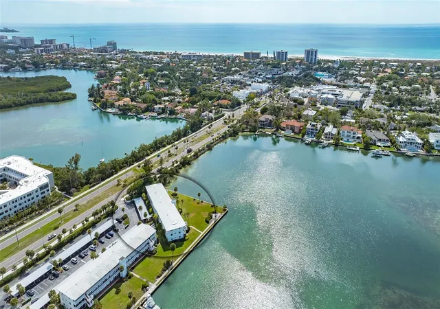 3rd image of 761 John Ringling Blvd #5, Sarasota, FL 34236 | MLS# A4679138