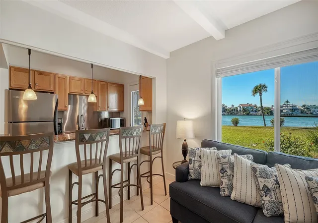 4th image of 761 John Ringling Blvd #5, Sarasota, FL 34236 | MLS# A4679138