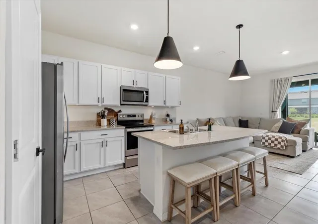 5th image of 33064 Tulip Petal Ln, Wesley Chapel, FL 33545 | MLS# TB8466843