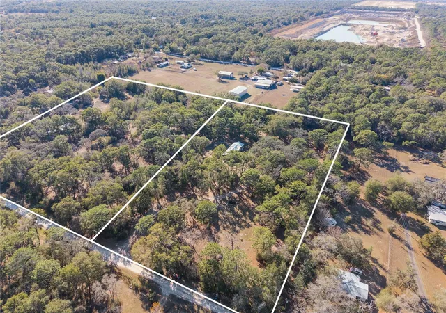 Photo 1 of Land for sale at 0 Deason Dr, Spring Hill, FL 34610 | MLS# W7882260 | Listing updated on 2026-08-16