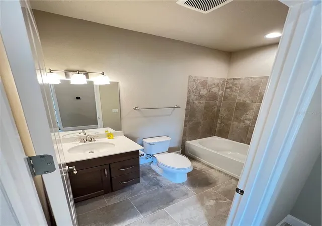 2nd image of 32 Longridge Ln, Ormond Beach, FL 32174 | MLS# FC315476
