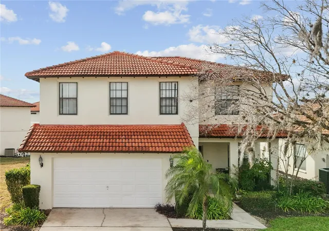 Photo 1 of Sale Pending at 114 Summer Pl Loop, Clermont, FL 34714 | MLS# O6375579 | Listing updated on 2026-10-14