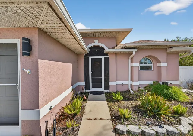 5th image of 113 Sesame Rd W, Rotonda West, FL 33947 | MLS# D6145739