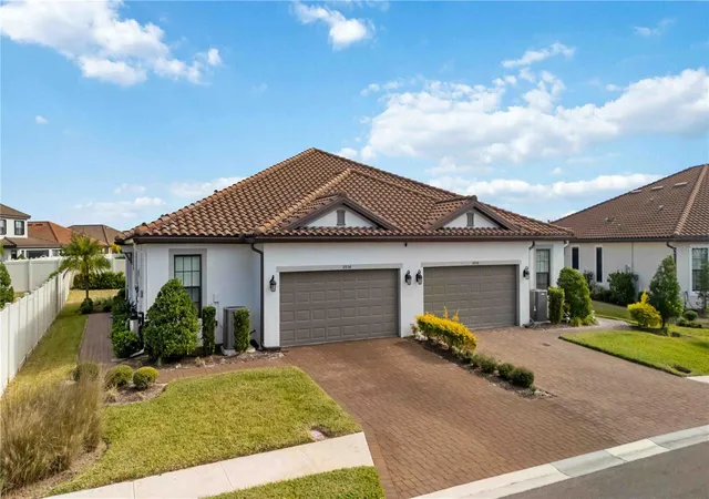 1st image of 10934 Wendover Dr, Palmetto, FL 34221 | MLS# A4679204