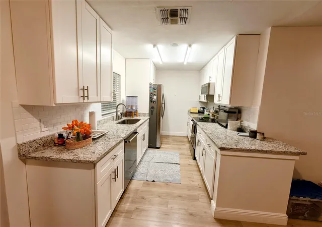 Photo 3 of Single family home for sale at 49 W Marbrisa Way, Kissimmee, FL 34743 | MLS# O6375674 | Listing updated on 2026-07-21