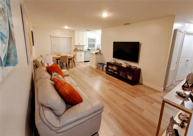 Photo 4 of House for sale at 49 W Marbrisa Way, Kissimmee, FL 34743 | MLS# O6375674 | Listing updated on 2026-07-21