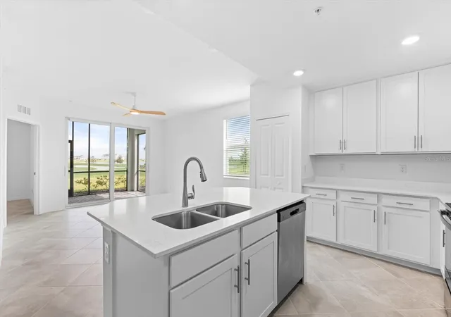 Photo 3 of Condo for sale at 12180 Wellen Golf St #108, Venice, FL 34293 | MLS# A4679232 | Listing updated on 2026-06-23