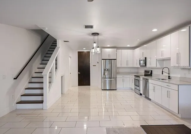 5th image of 432 W Swoope Ave, Winter Park, FL 32789 | MLS# O6375719