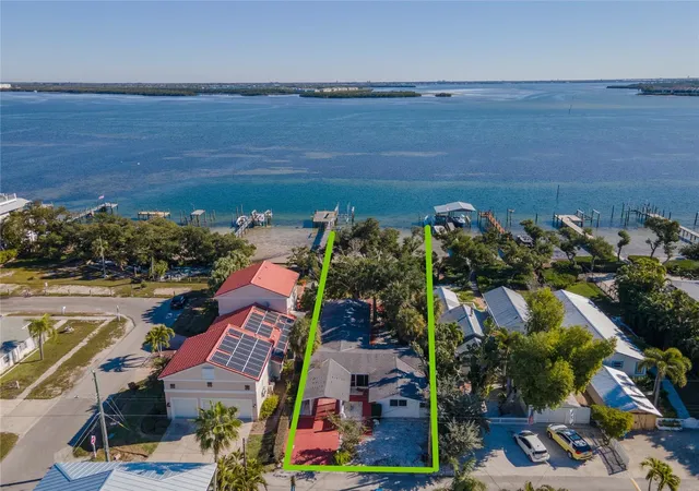 image of 2316 Canasta Dr, Bradenton Beach, FL 34217 | MLS# A4679240