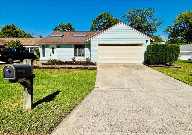 Homes for sale in Jacksonville, FL | 13058 Bent Pine Ct E, Jacksonville, FL 32246 | MLS# O6375760