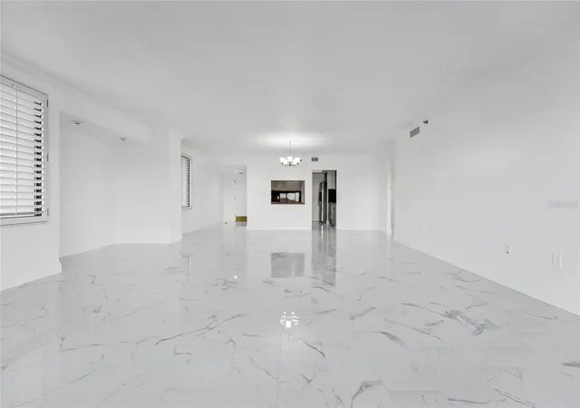 5th image of 7550 Hinson St #10A, Orlando, FL 32819 | MLS# O6375780