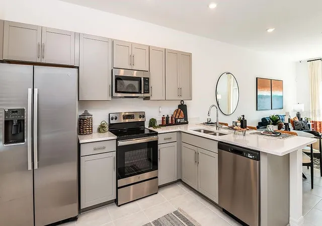 5th image of 10645 Orbit Ter, Sarasota, FL 34241 | MLS# A4679261