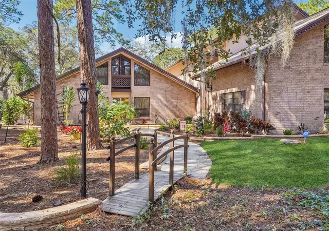 Photo 1 of Mansion for sale at 29207 Old Ml W, Tavares, FL 32778 | MLS# S5142220 | Listing updated on 2026-09-27