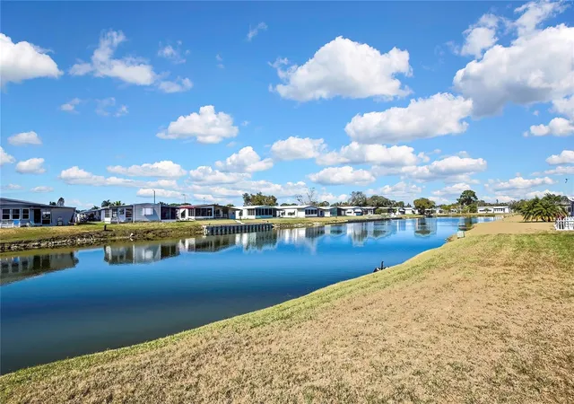 Homes for sale in Holiday, FL | 3141 Nantucket Dr, Holiday, FL 34690 | MLS# TB8467321