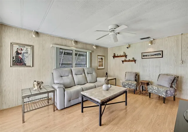 Homes for sale in Holiday, FL | 3141 Nantucket Dr, Holiday, FL 34690 | MLS# TB8467321