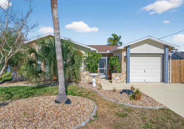 Homes for sale in Hudson, FL | 7623 Mako Dr, Hudson, FL 34667 | MLS# W7882312