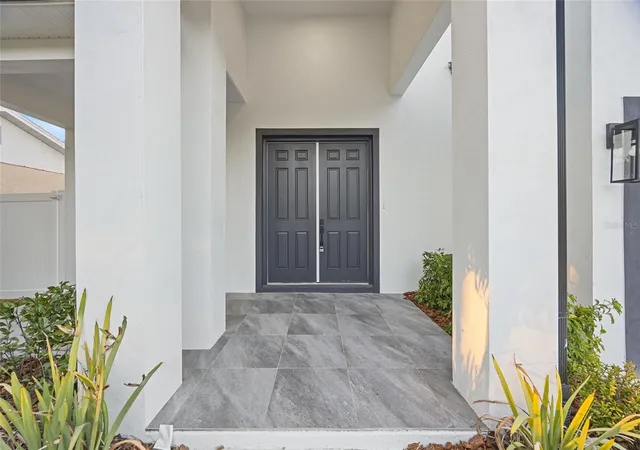 Photo 4 of Single family home for sale at 3317 W Napoleon Ave, Tampa, FL 33611 | MLS# TB8467353 | Listing updated on 2026-10-30
