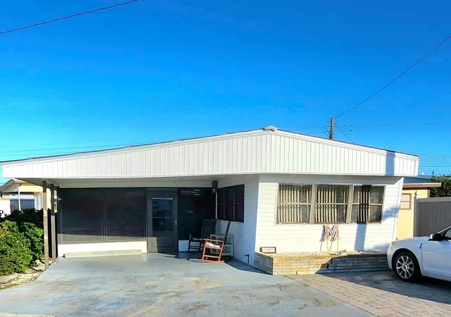 Photo 1 of Manufactured home for sale at 2003 Minnesota Ave, Bradenton, FL 34207 | MLS# A4679349 | Listing updated on 2026-07-24