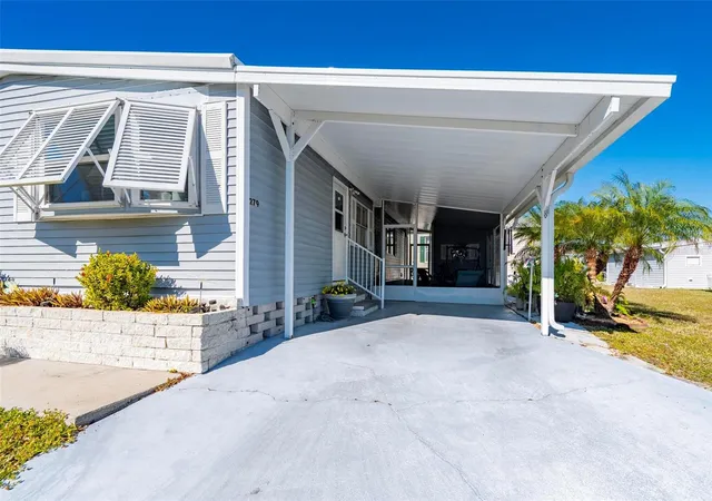 Homes for sale in Port Charlotte, FL | 1000 Kings Hwy #279, Port Charlotte, FL 33980 | MLS# C7520684