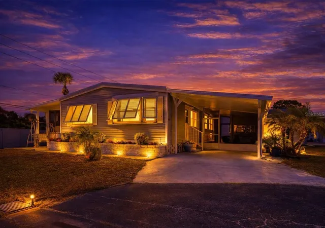 Homes for sale in Port Charlotte, FL | 1000 Kings Hwy #279, Port Charlotte, FL 33980 | MLS# C7520684