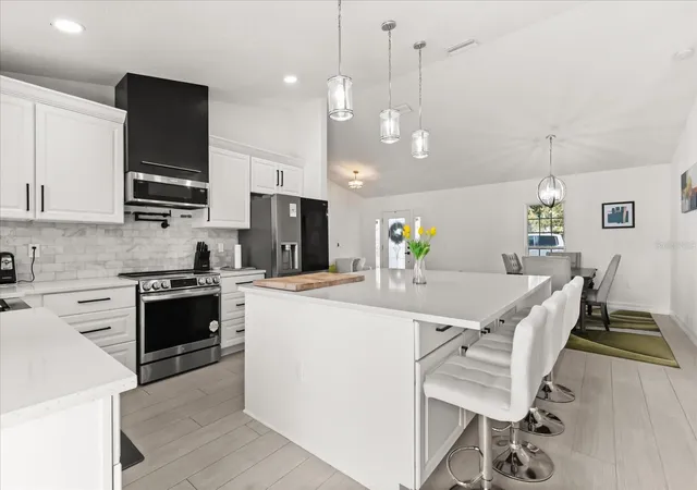 5th image of 812 Chastain Rd, Seffner, FL 33584 | MLS# TB8467470