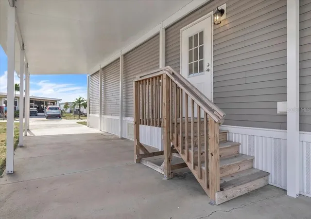 Homes for sale in North Fort Myers, FL | 3162 Mercury Ln, North Fort Myers, FL 33903 | MLS# C7520690