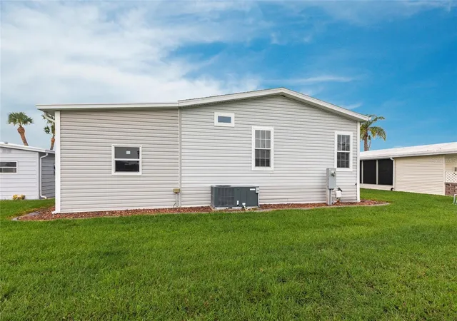 Homes for sale in Nokomis, FL | 168 Duchess Ave, Nokomis, FL 34275 | MLS# A4679407
